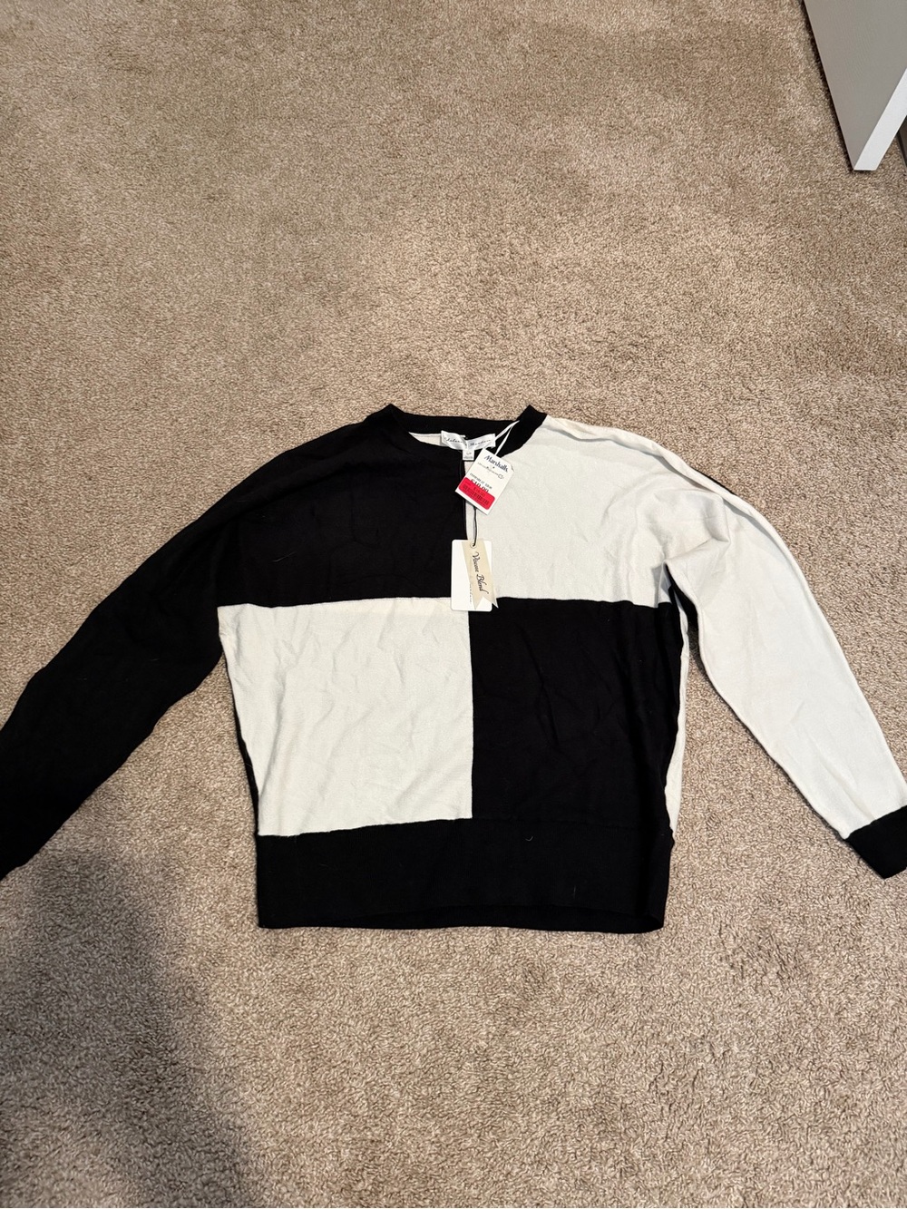 Colorblock Crewneck Sweater - Black & White